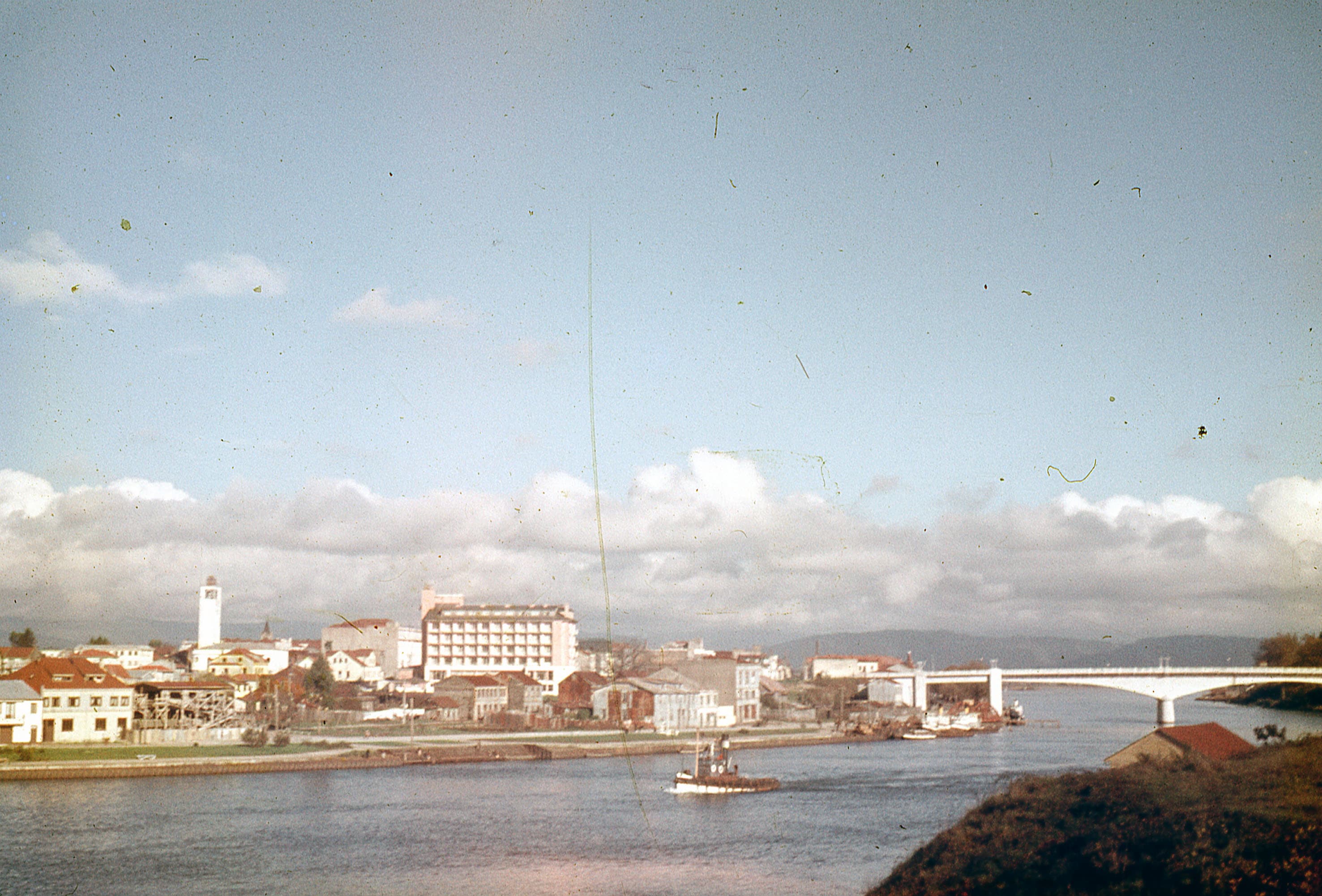 Valdivia desde Isla Teja, 1960