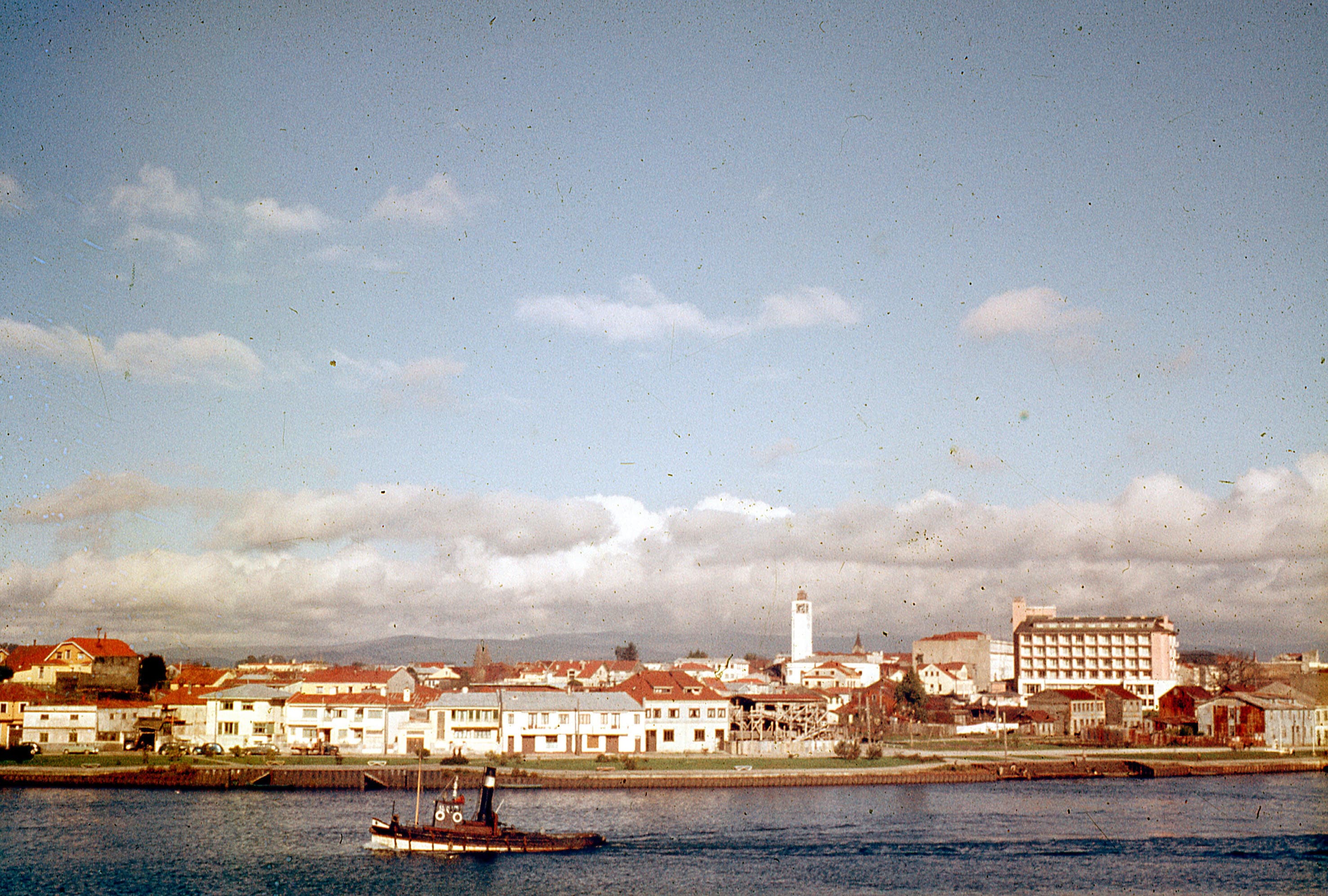 Valdivia desde Isla Teja, 1960