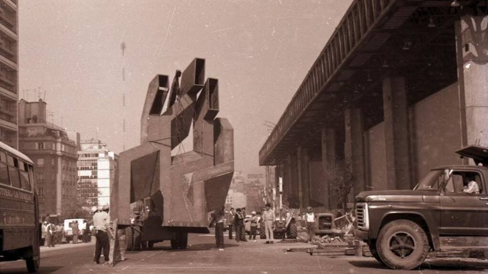 Escultura “Escape de Gas” en la Unctad en 1972