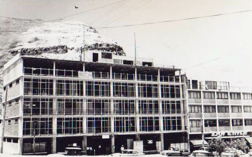 Arica y edificaciones frente al Morro, años 70-80s.