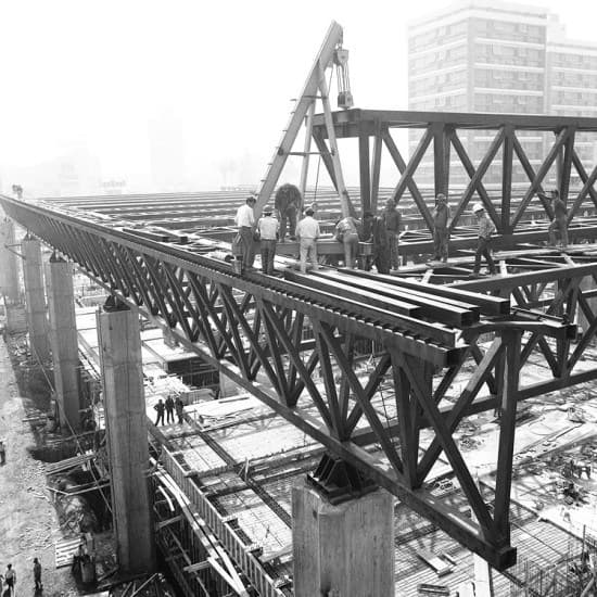 Construcción de la UNCTAD III en 1971