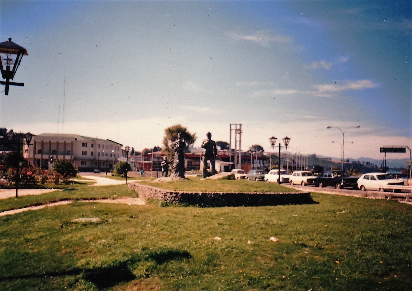 Plaza de Armas de Puerto Montt en 1990