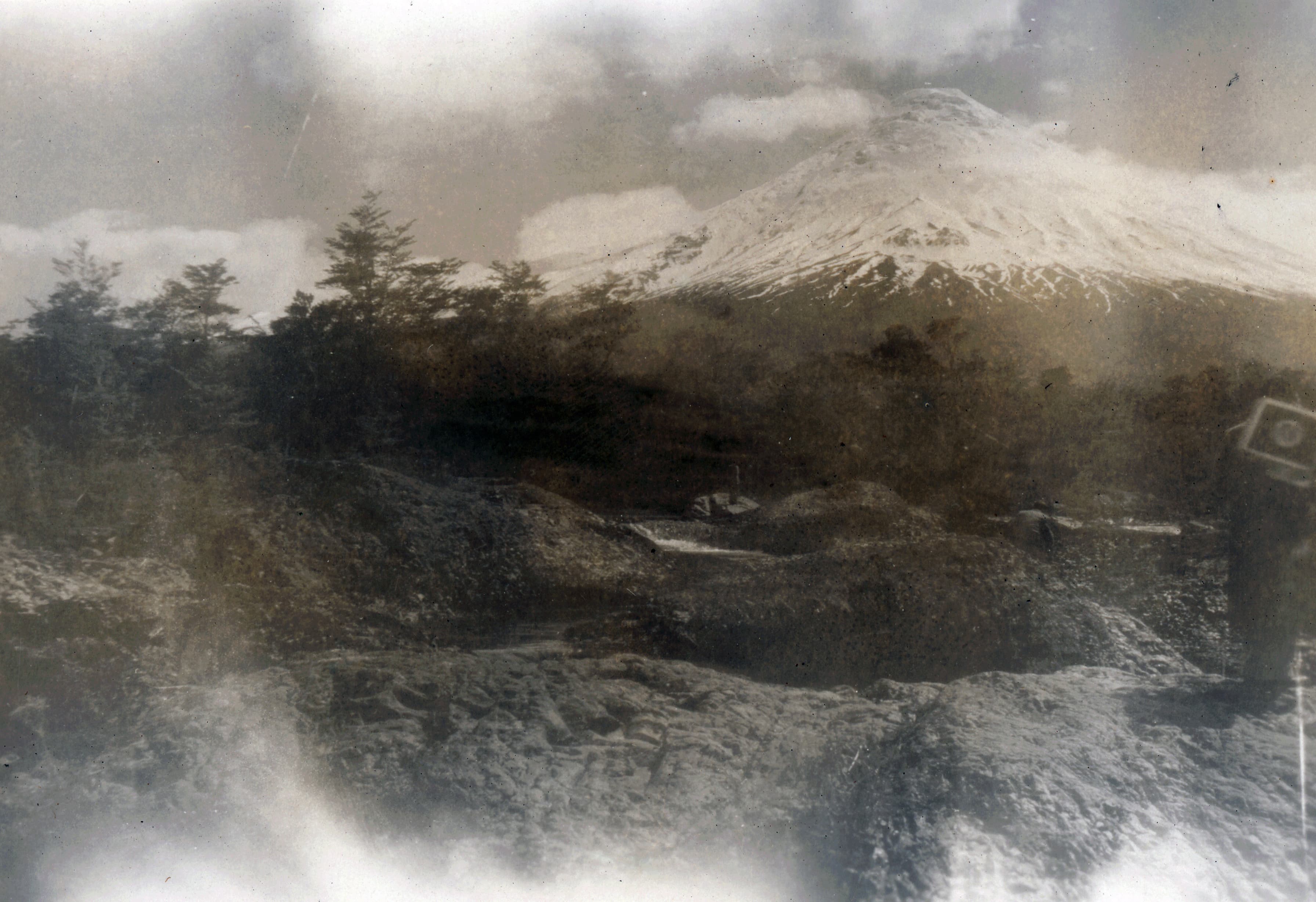 Saltos del Petrohué en 1949