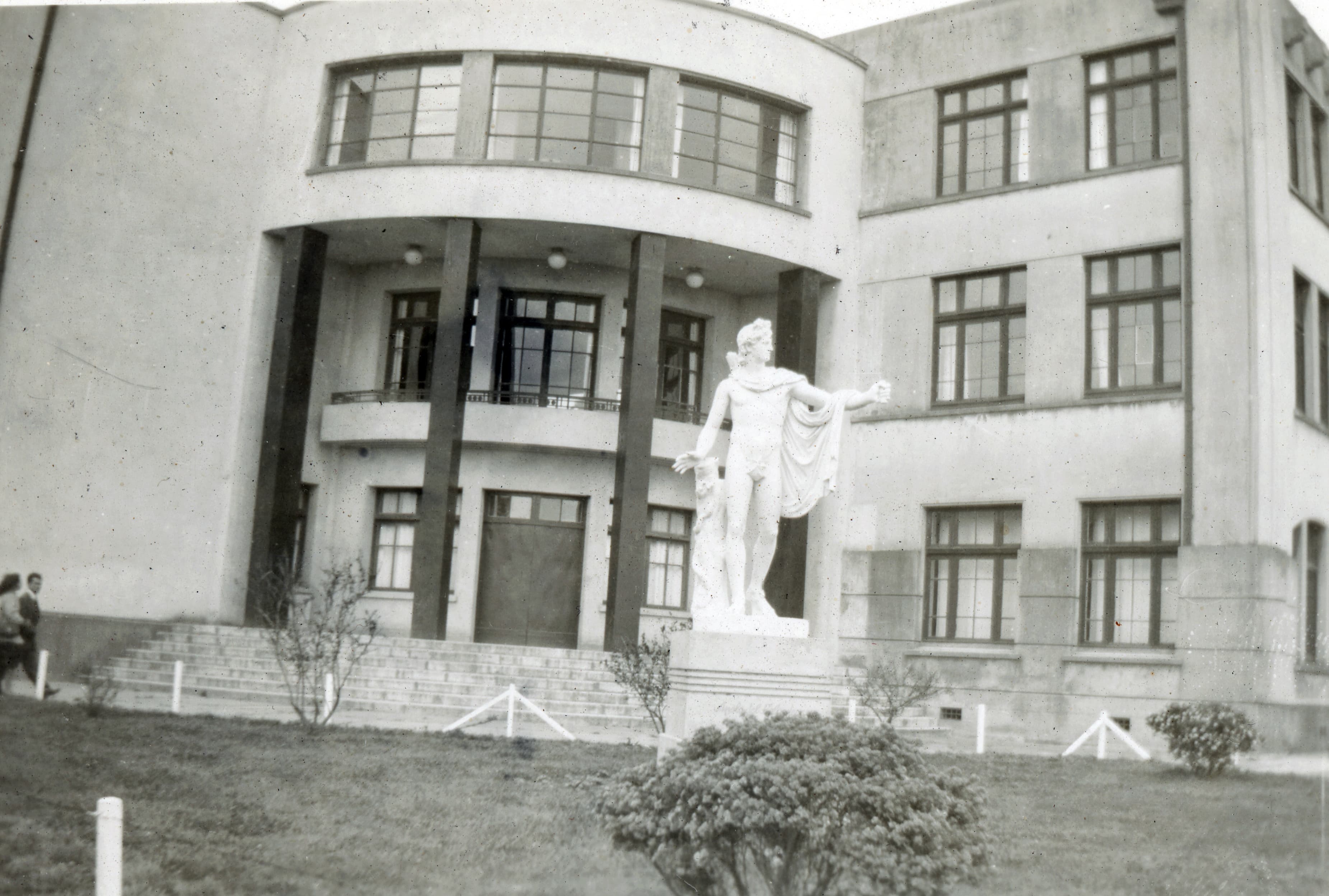 Interior de la Universidad de Concepción en 1949