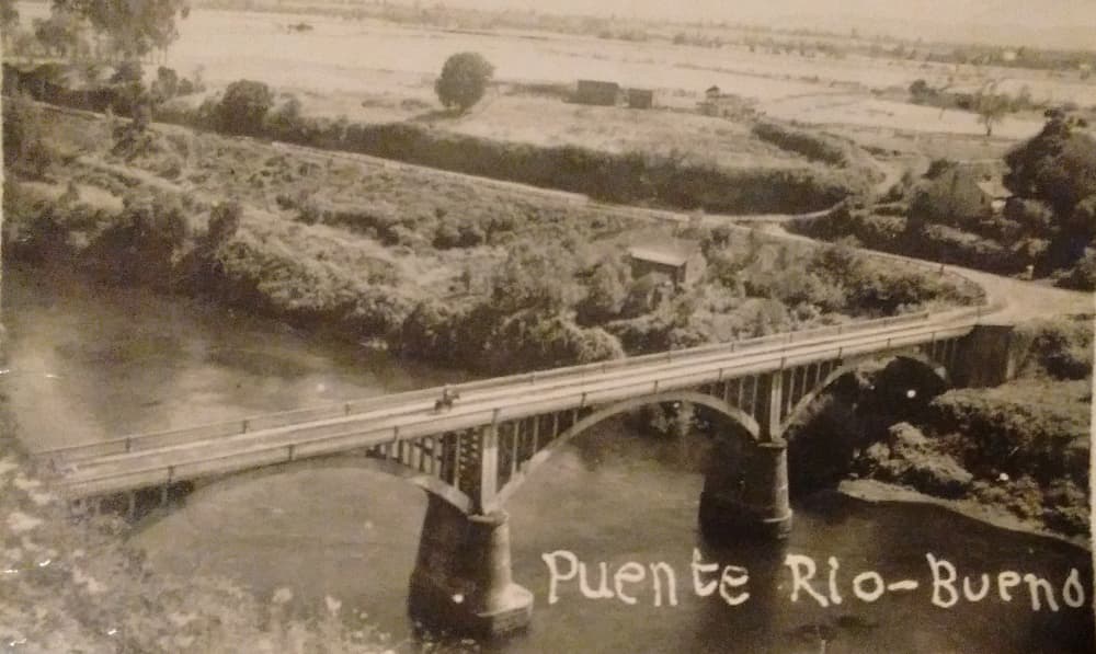 Puente Río Bueno en 1960