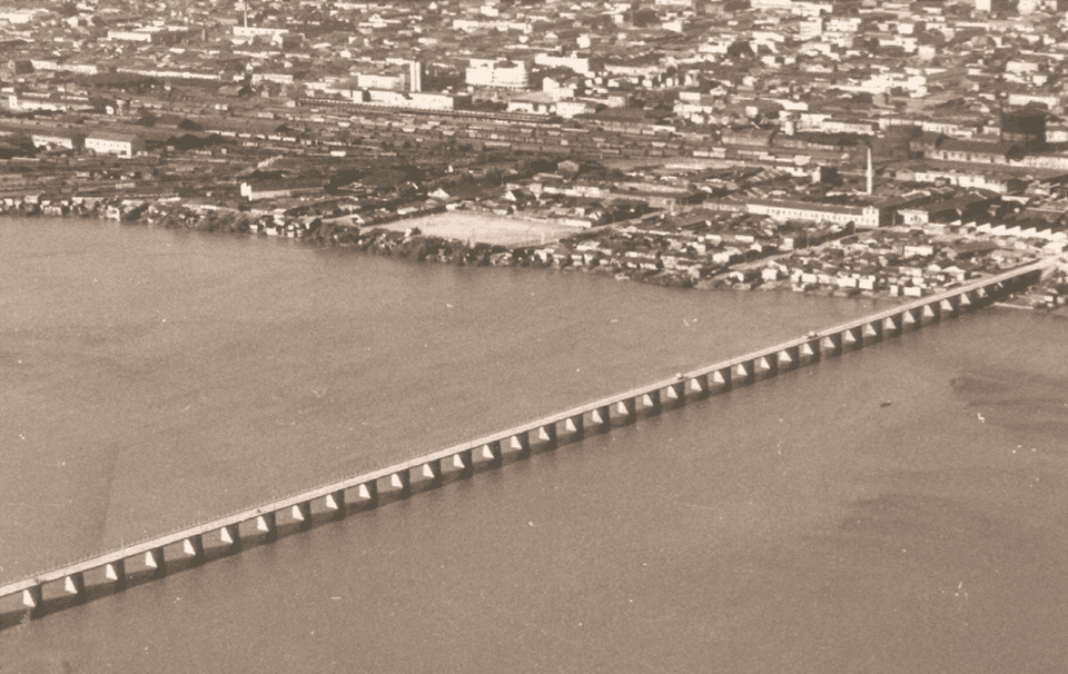 Puente Viejo, maestranza ferroviaria y Aurora de Chile, 1960