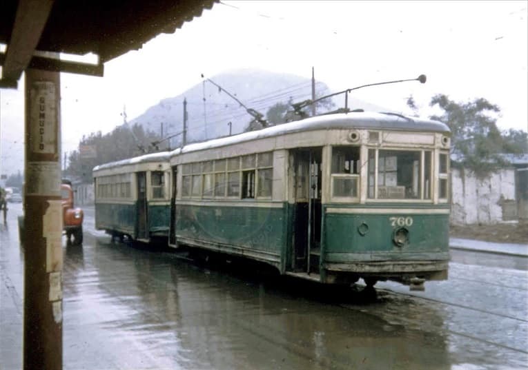 Tranvía 760 Avenida Recoleta en 1955