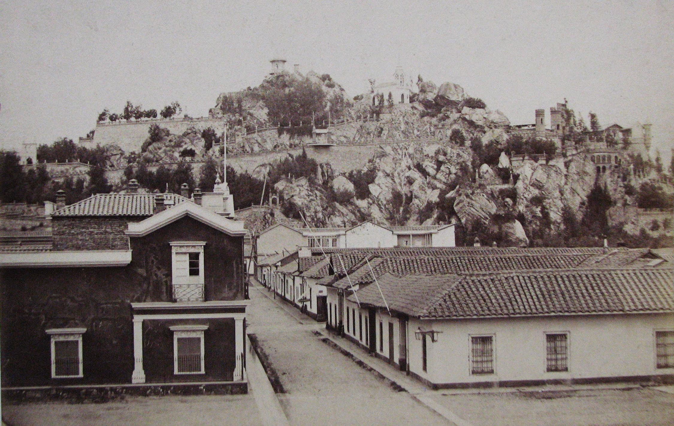Cerro Santa Lucía en 1880