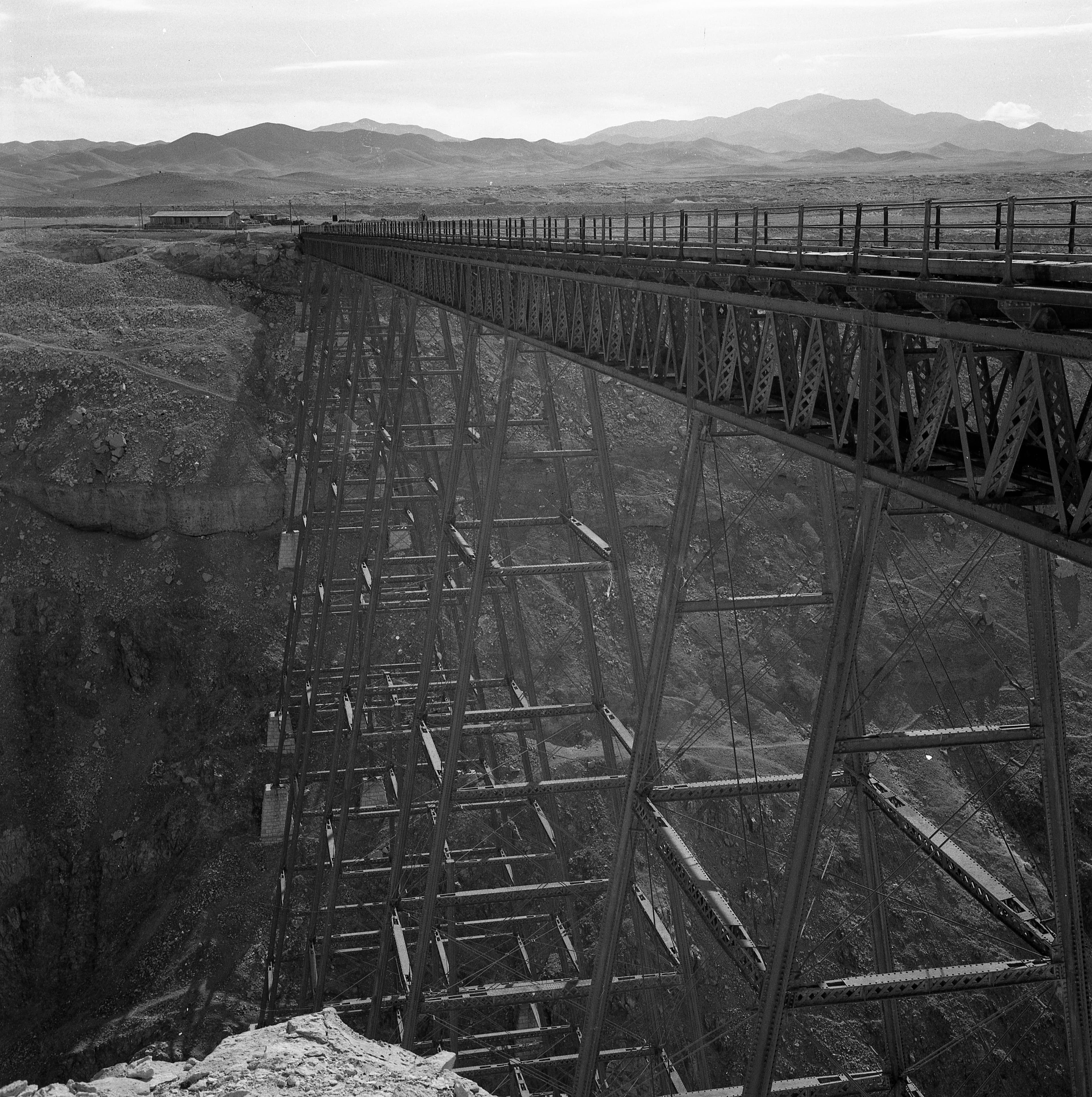 Puente sobre el Río Loa, 1970