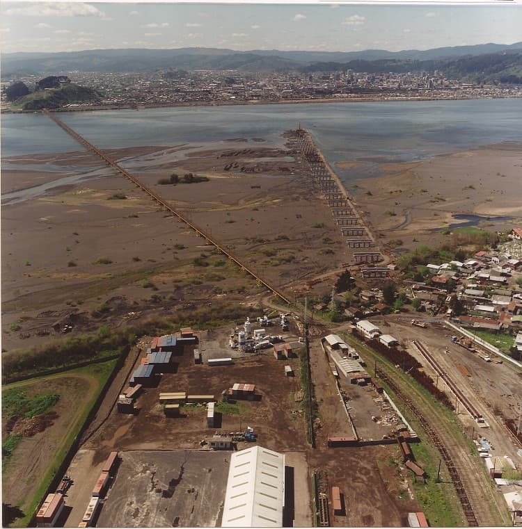 Construcción del puente Llacolén,Concepción 1998
