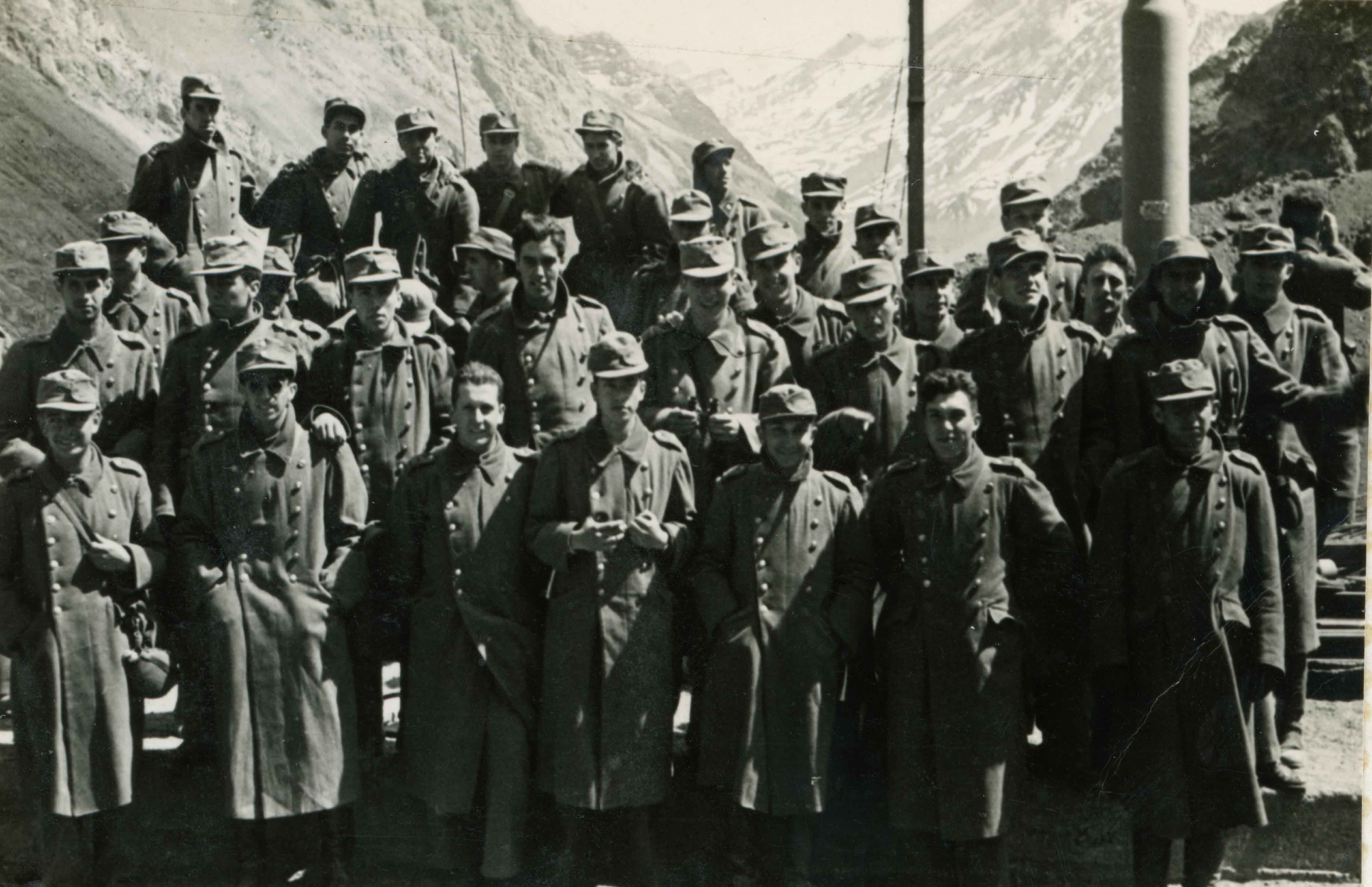 Cadetes en Portillo, 1945