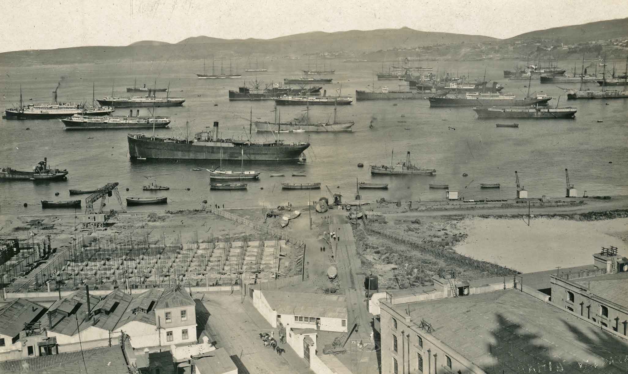 Bahía de Valparaíso en 1919