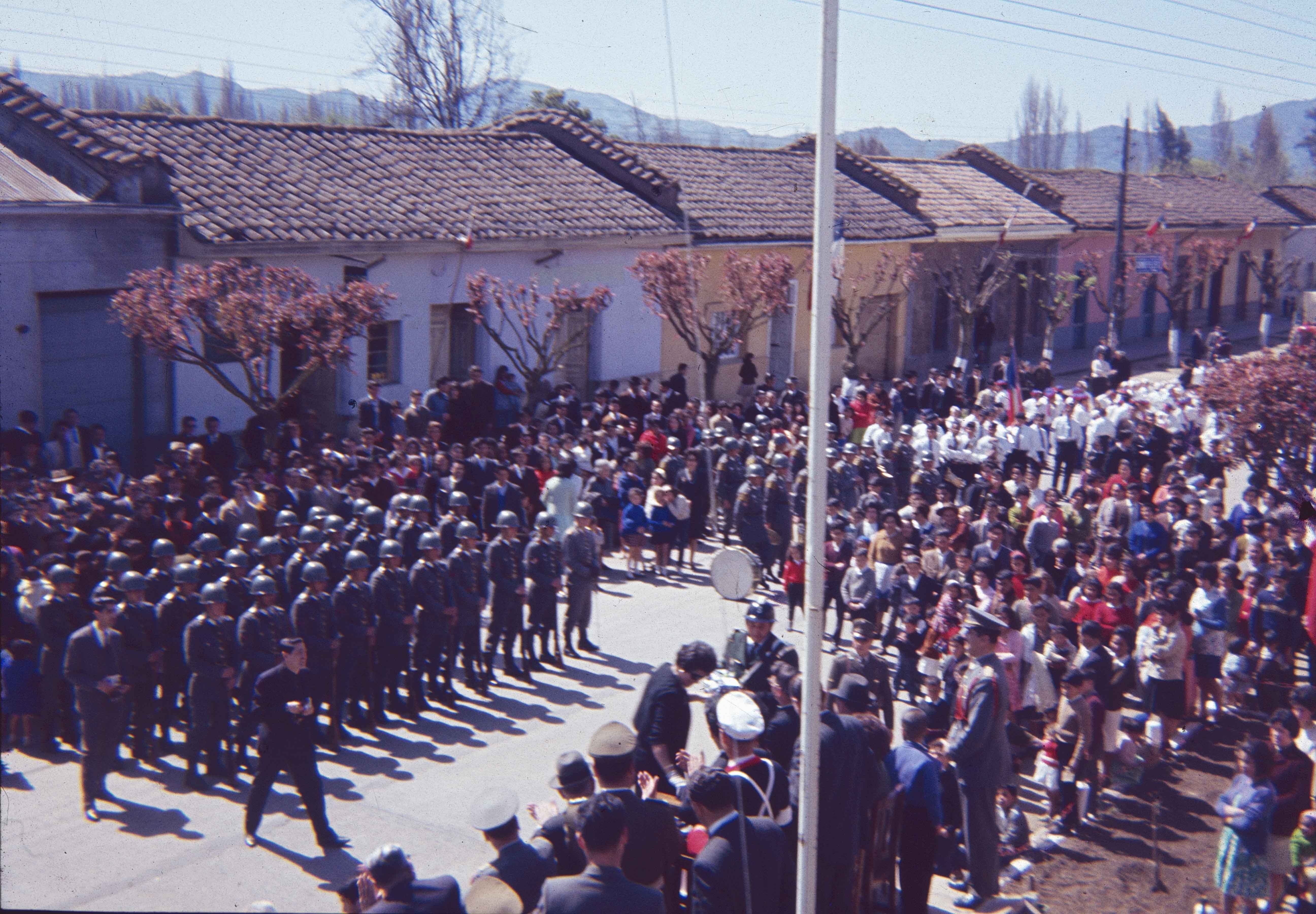 Desfile en Teno en los años 60