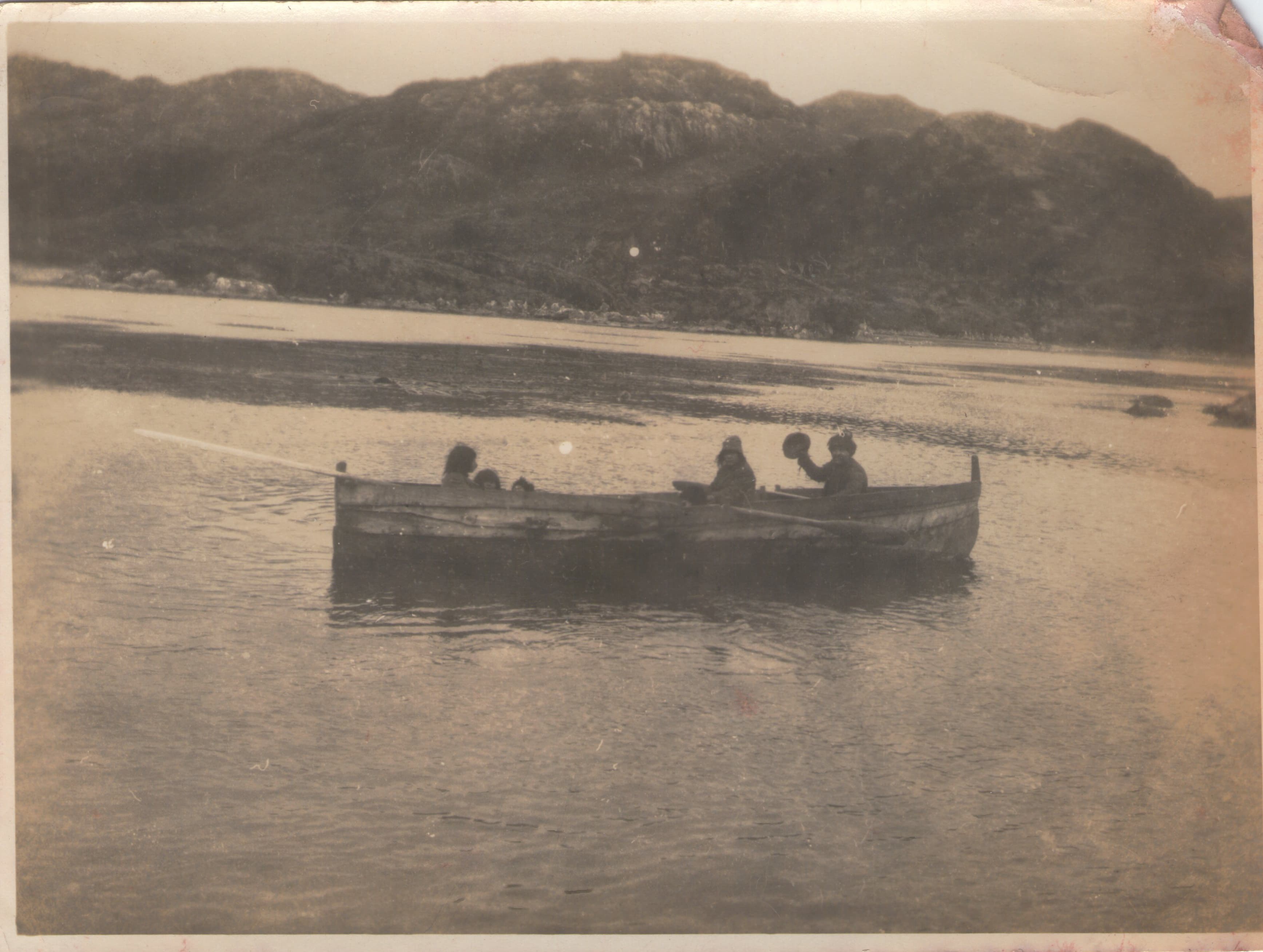 Aborígenes de Tierra del Fuego, 1929