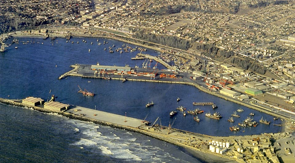 Puerto de San Antonio en 1987