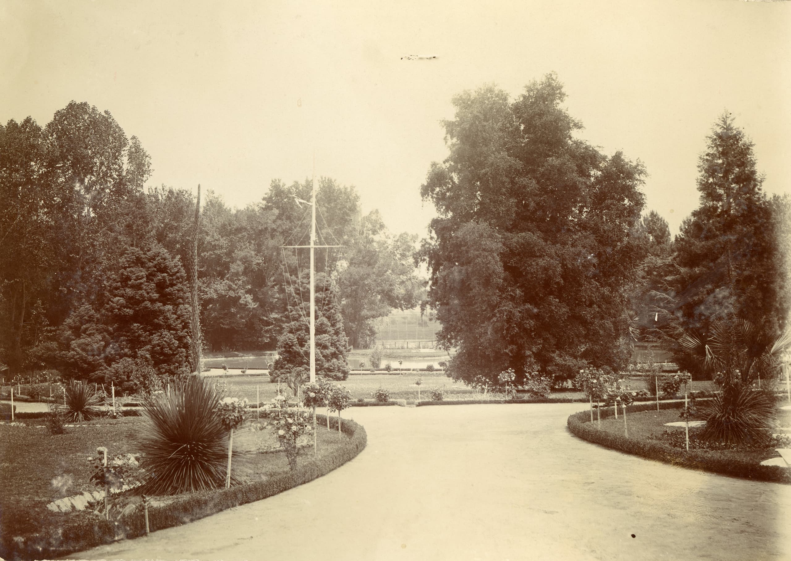 Parque Las Majadas de Pirque, CA 1901