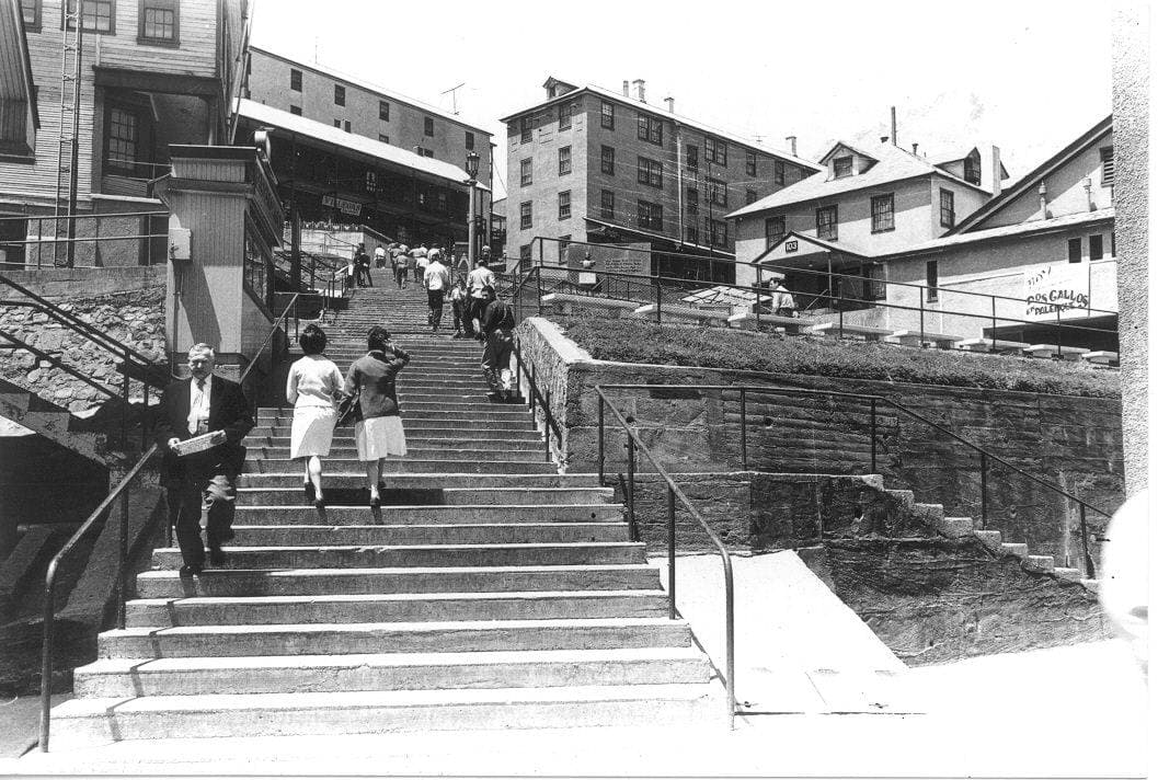 Ciudad minera de Sewell,  gran escalera, 1960