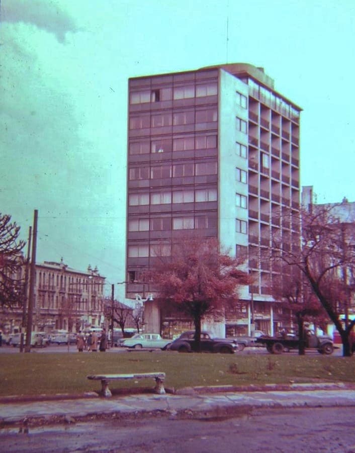 Plaza Italia, 1961