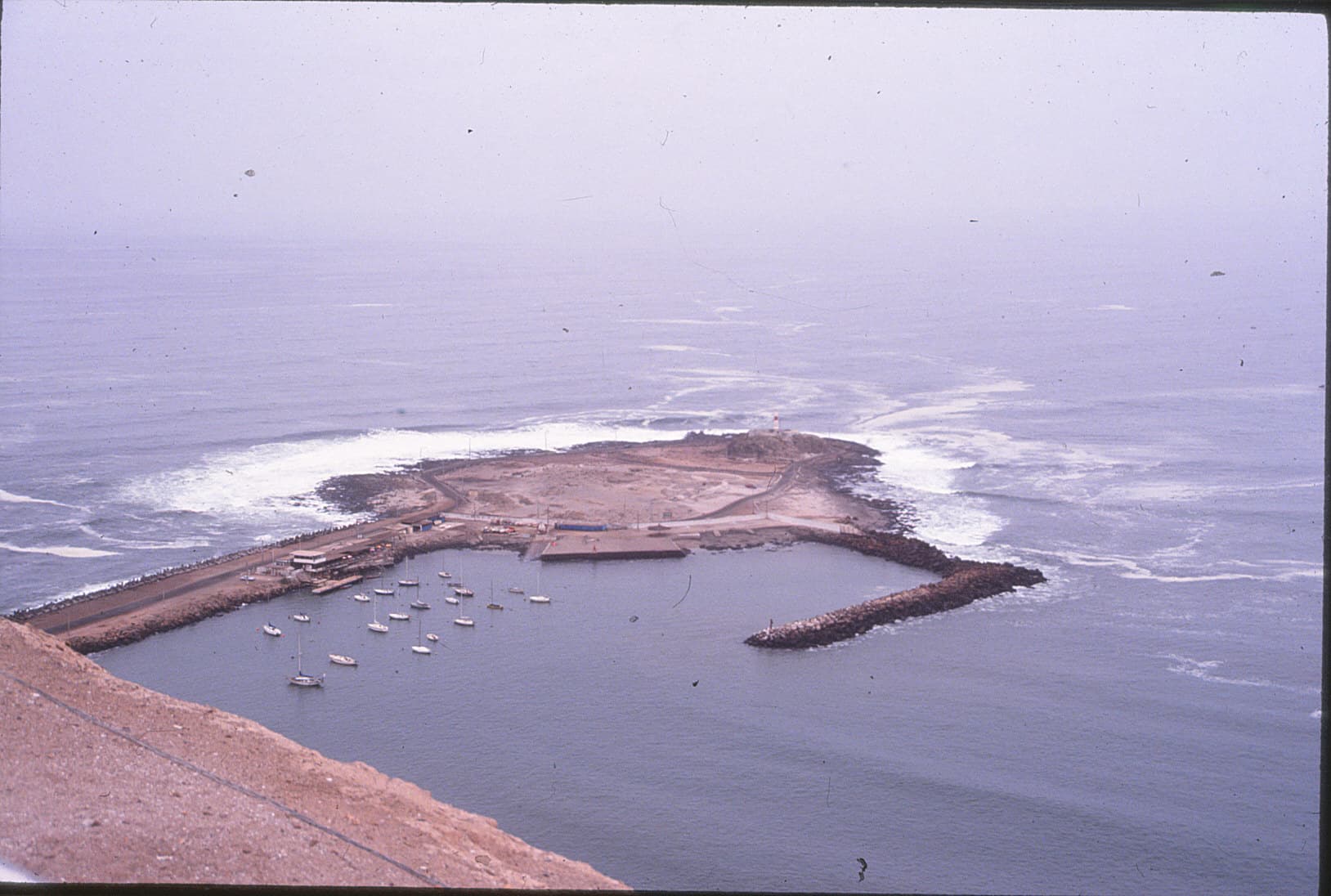 Isla Alacrán Arica, 1990