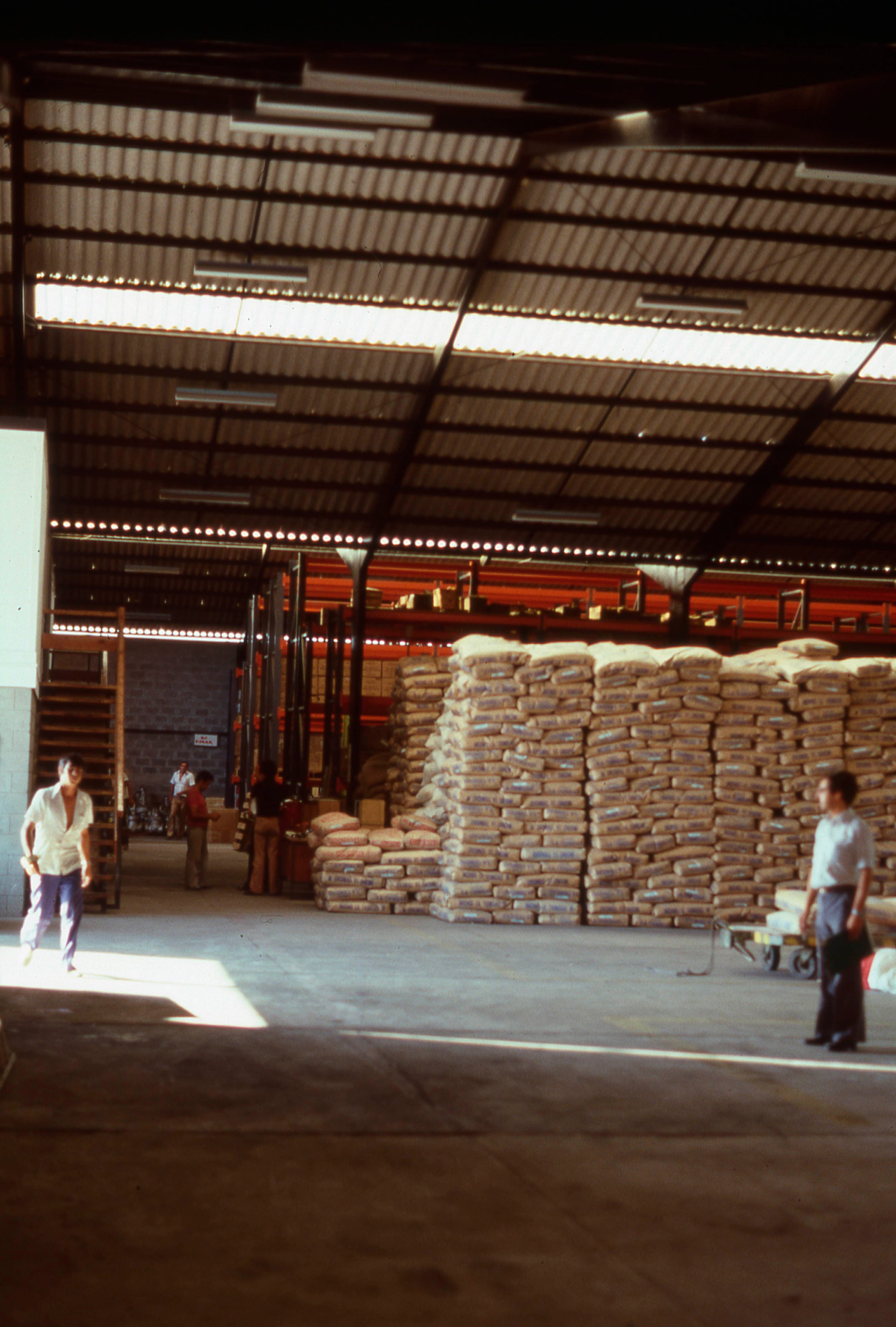 Interior de Galpón, Zona Franca, Punta Arenas, ca. 1980