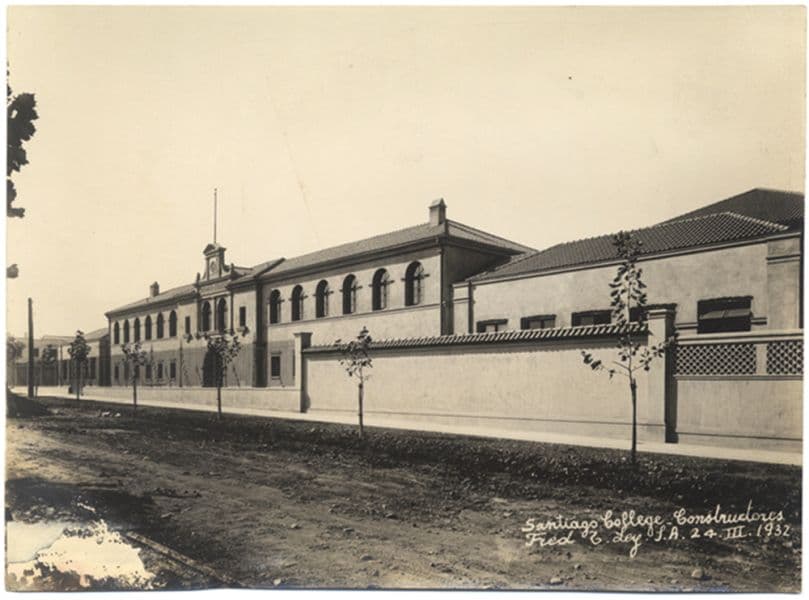 Santiago College en 1933