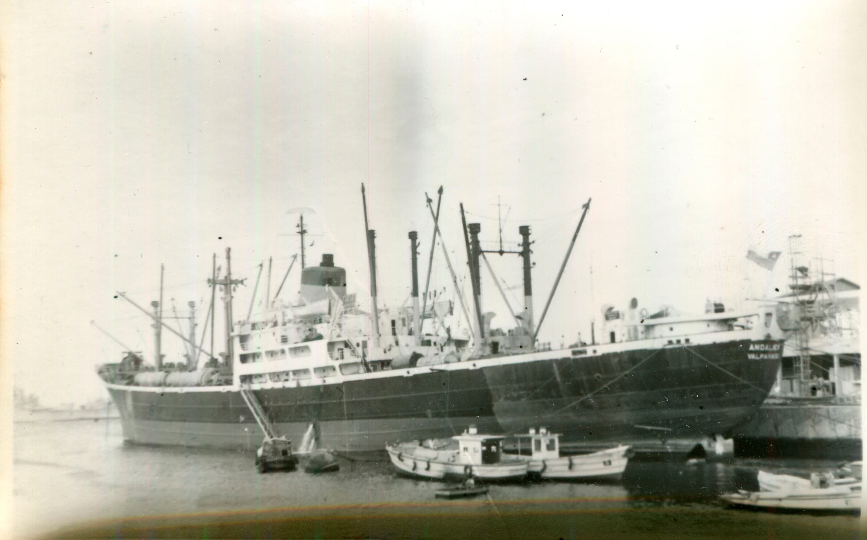 Buque Andelei en Valparaíso, ca. 1940