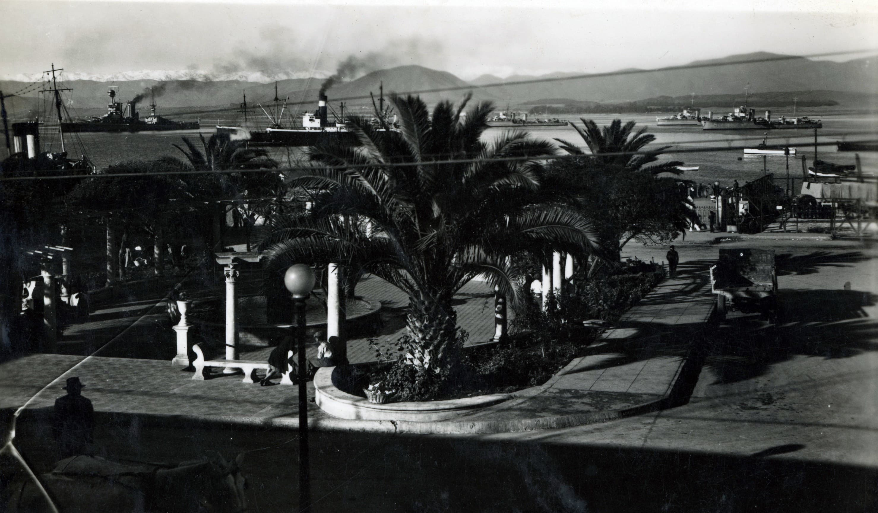 Plaza Vicuña Mackenna de Coquimbo, ca. 1940