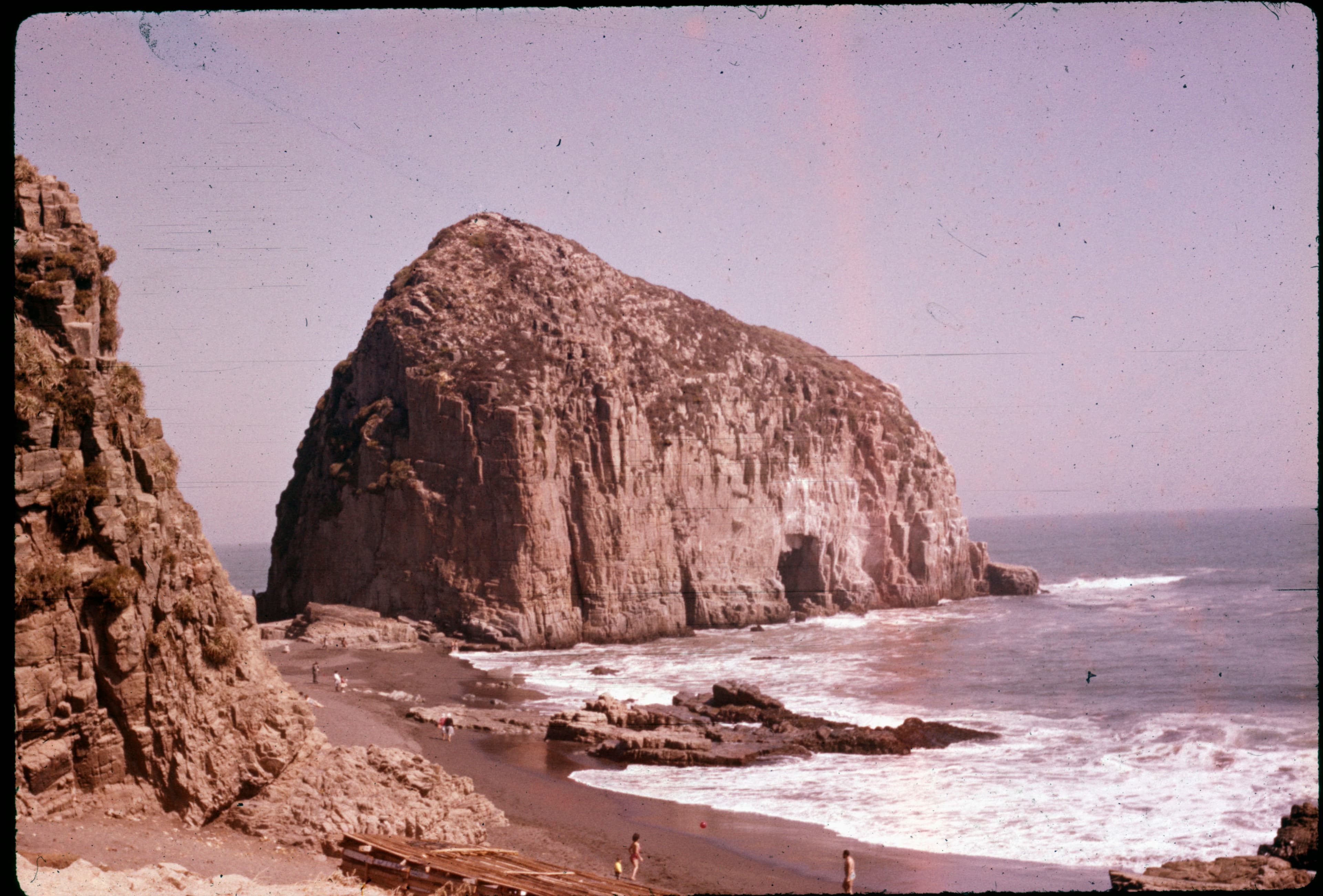 Piedra de la Iglesia, Constitución, ca. 1965