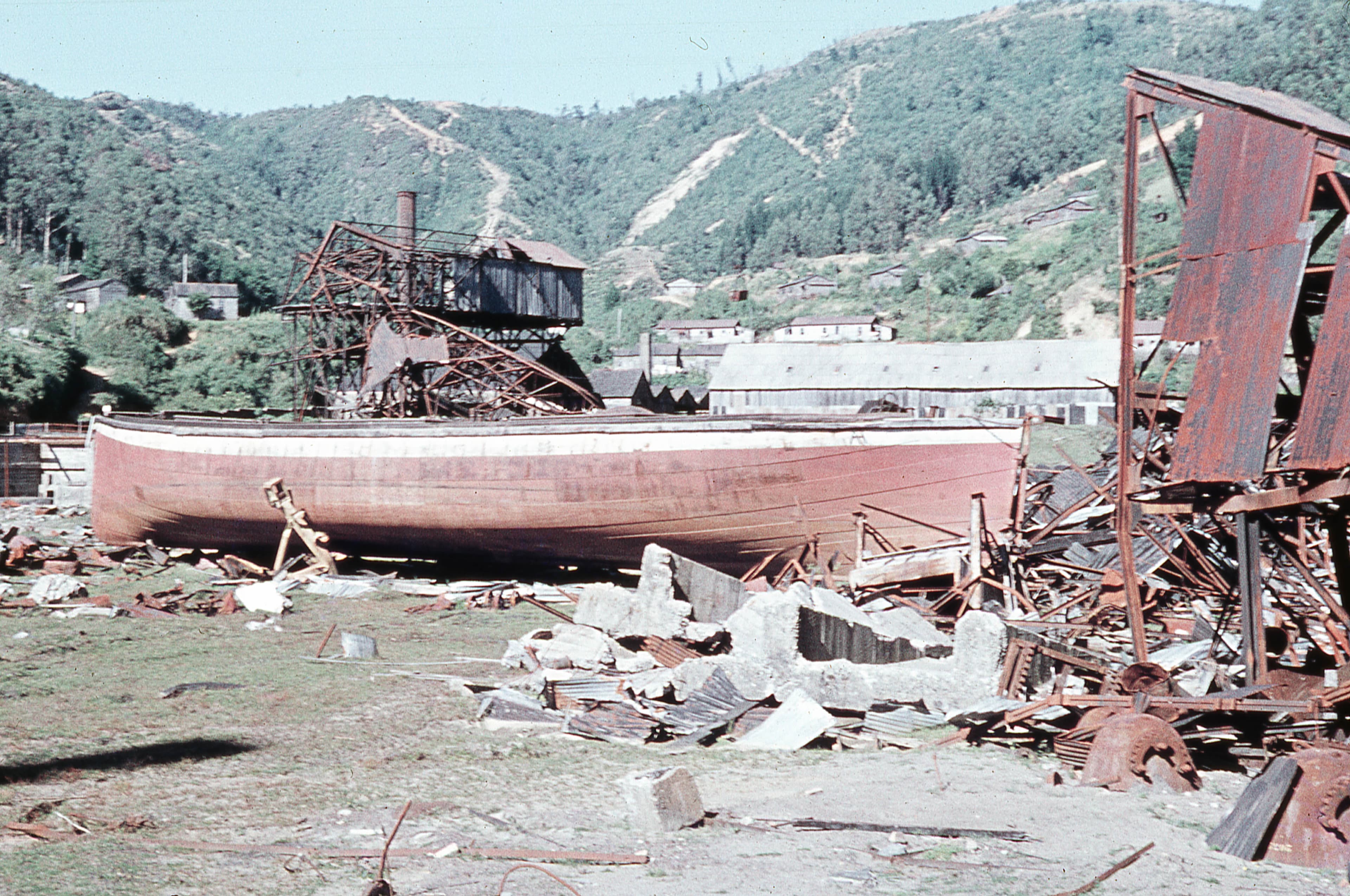 Corral posterior al terremoto, 1960