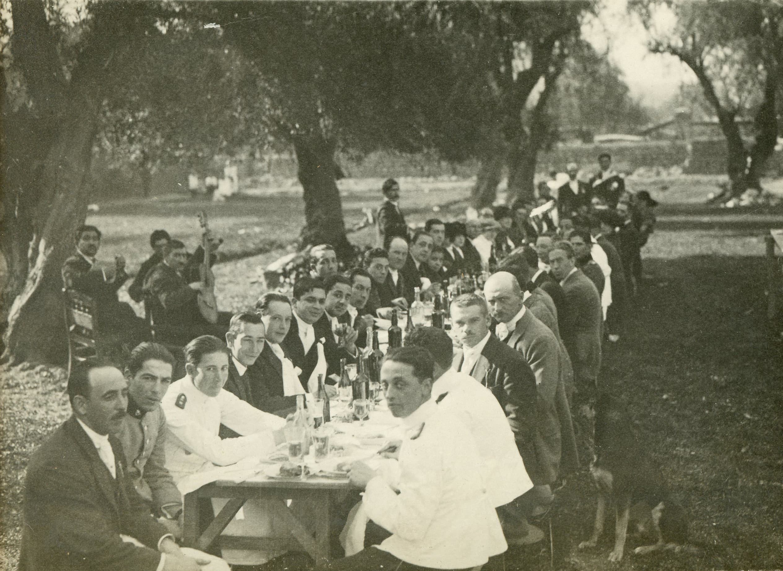 Almuerzo en Limache, ca. 1915