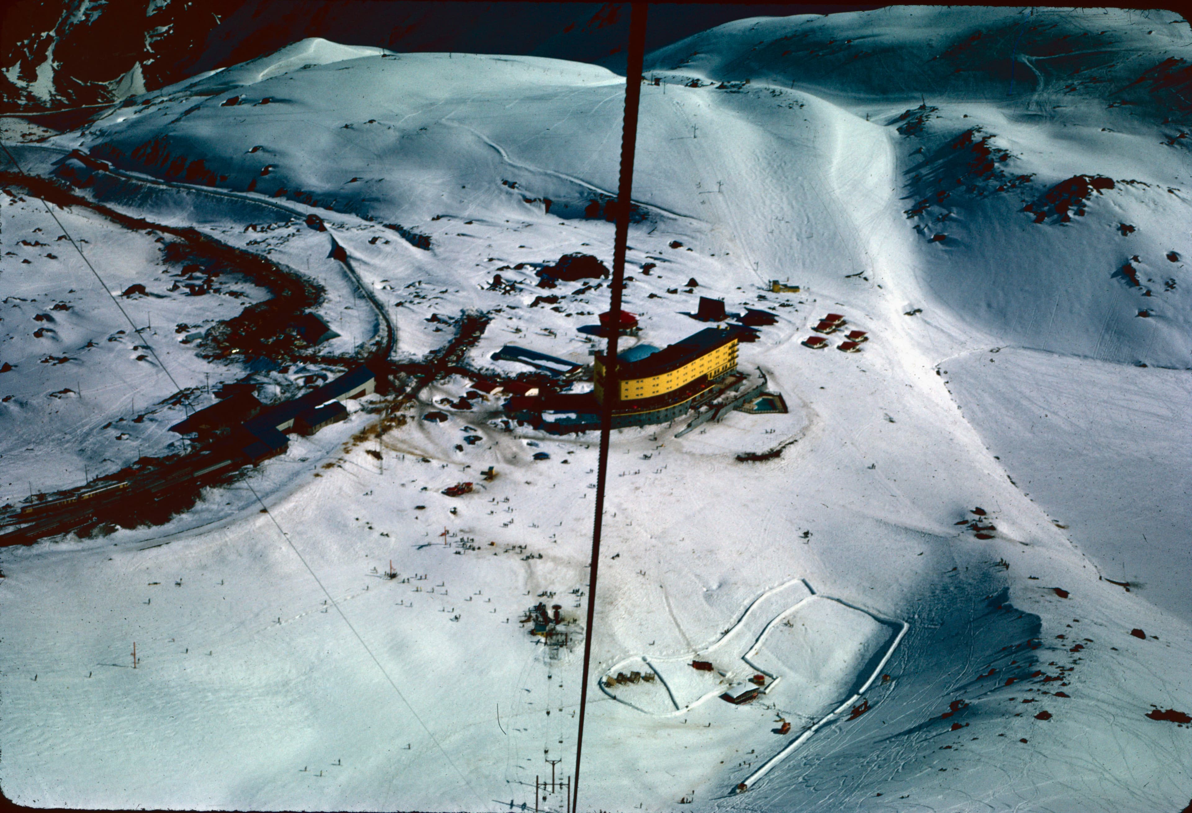 Hotel Portillo desde la altura, ca. 1964