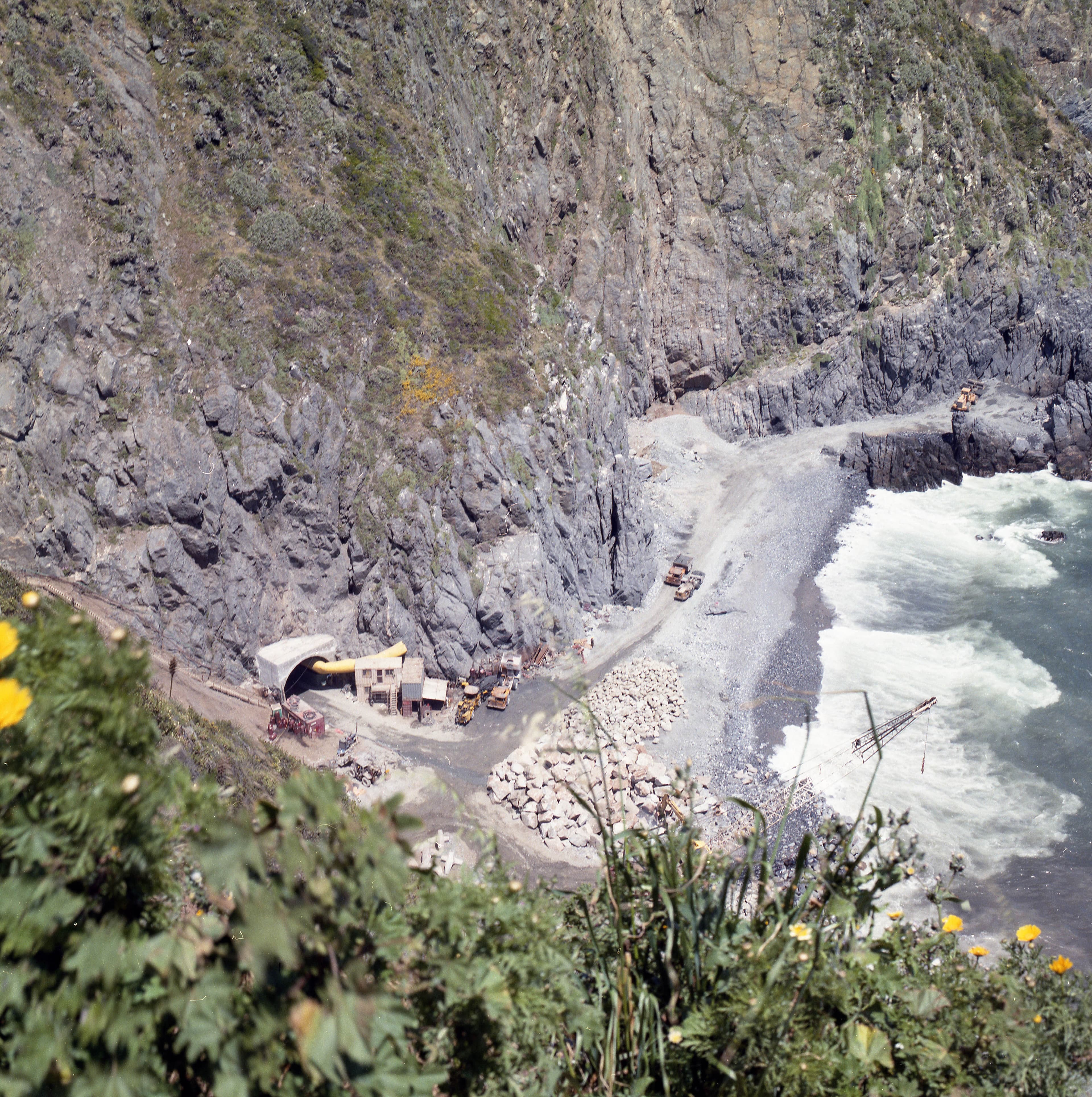 Construcción de la planta de tratamiento de aguas servidas de Loma Larga