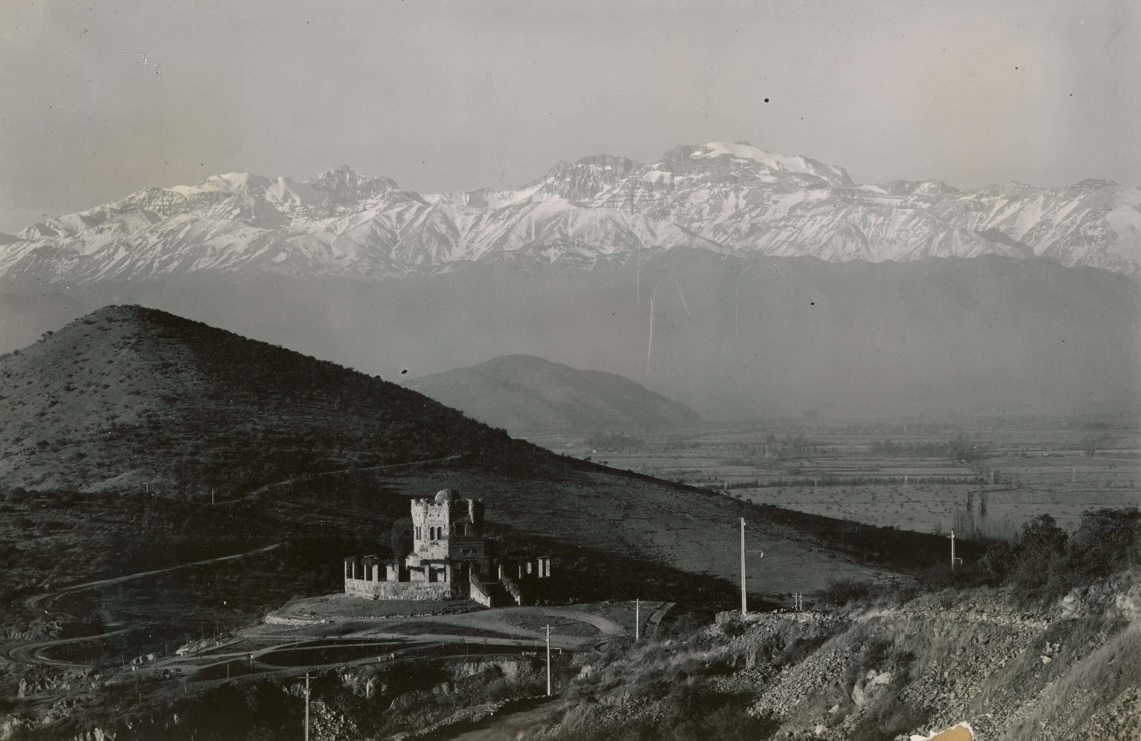Torreón Victoria, Observatorio del Cerro San Cristóbal, 1930