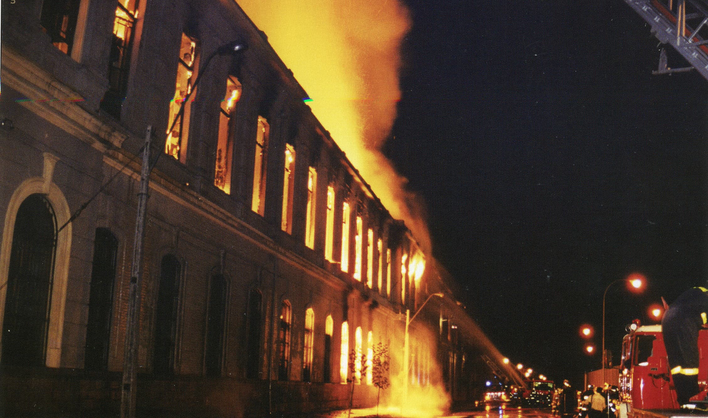 Incendio del Museo Histórico y Militar del Ejército, 2000