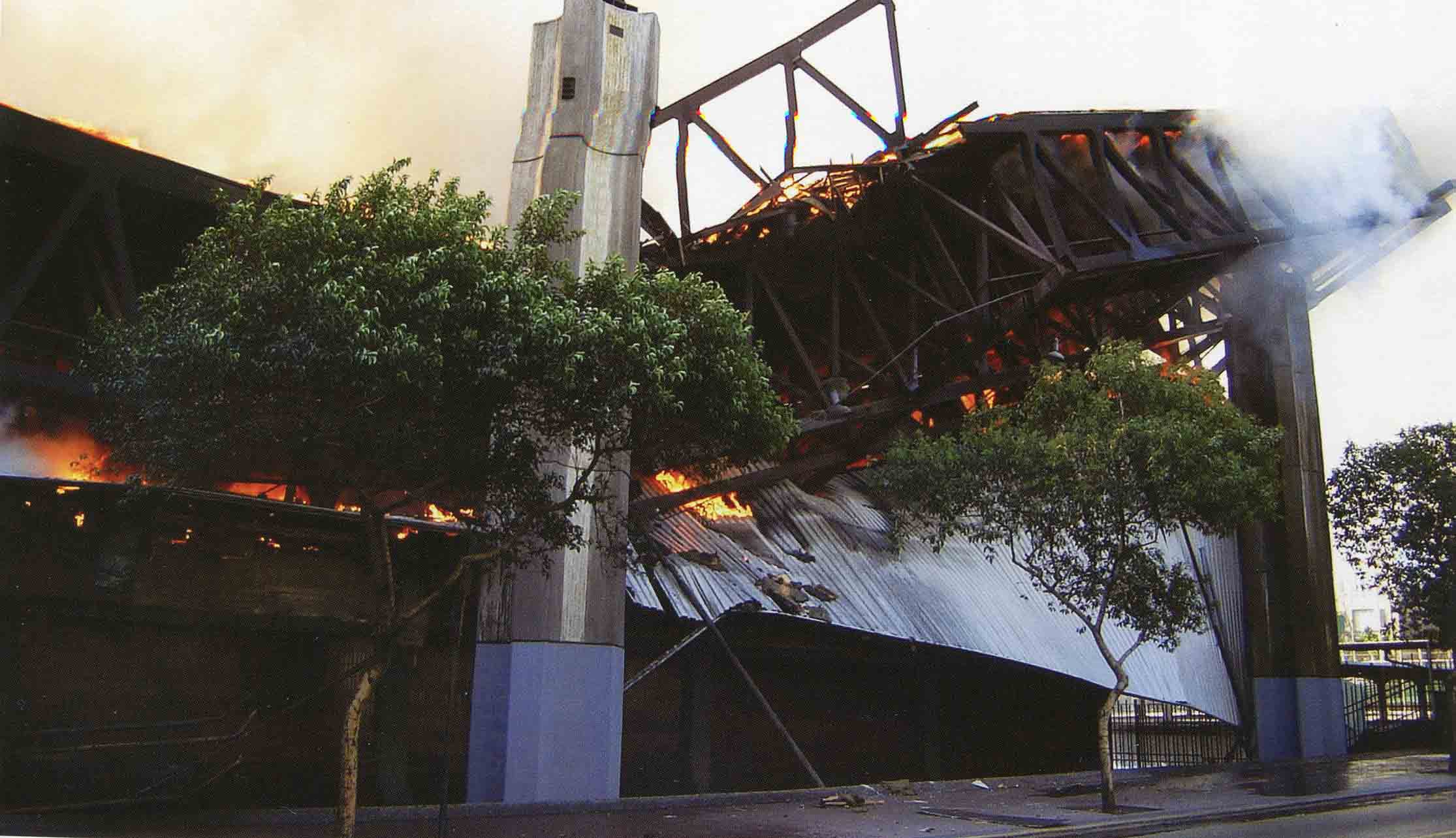 Incendio Diego Portales, 2006
