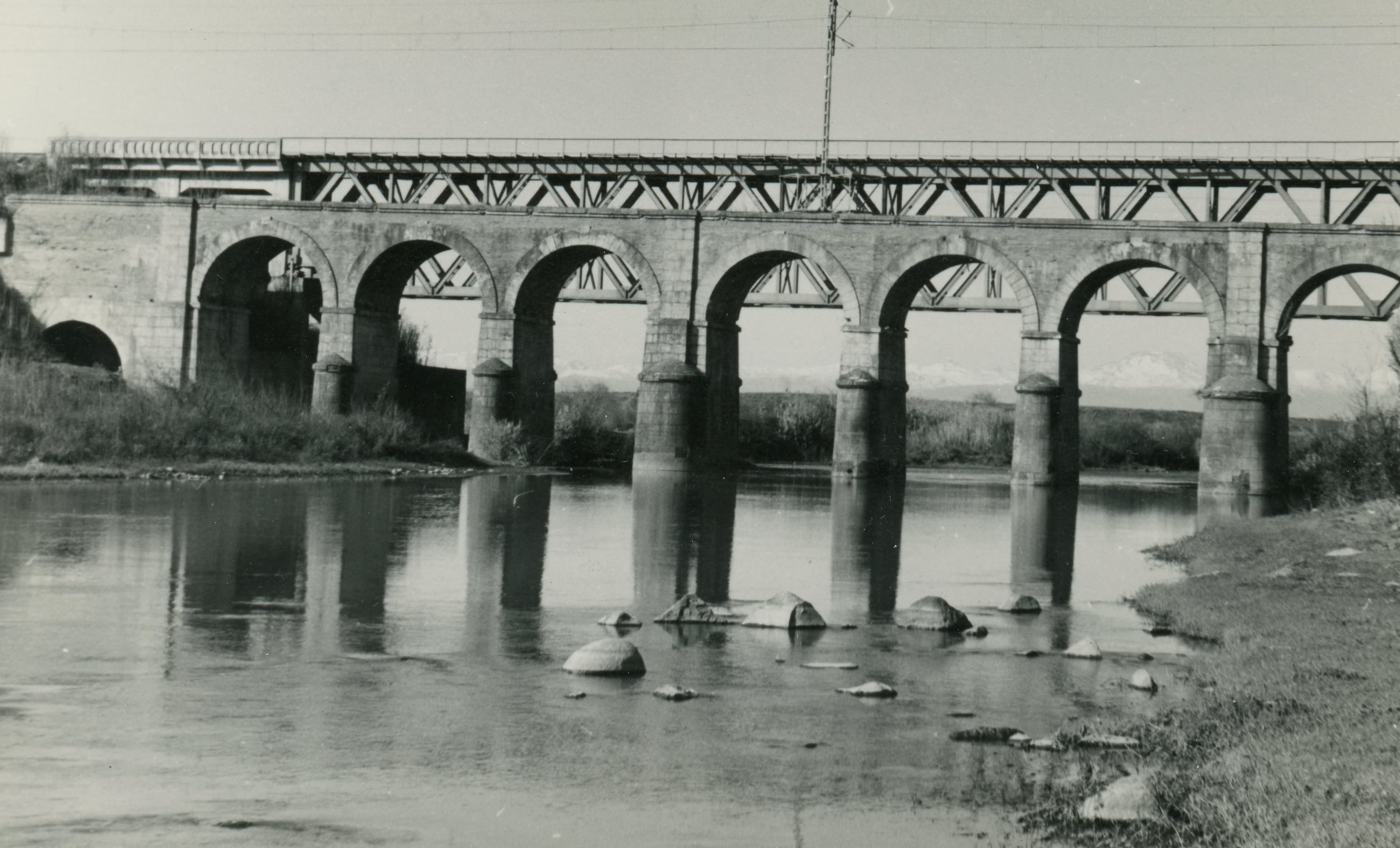 Puente Pangue 1963