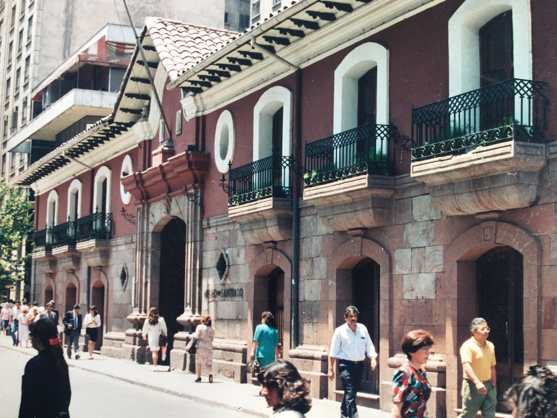 Casa Colorada, 1993