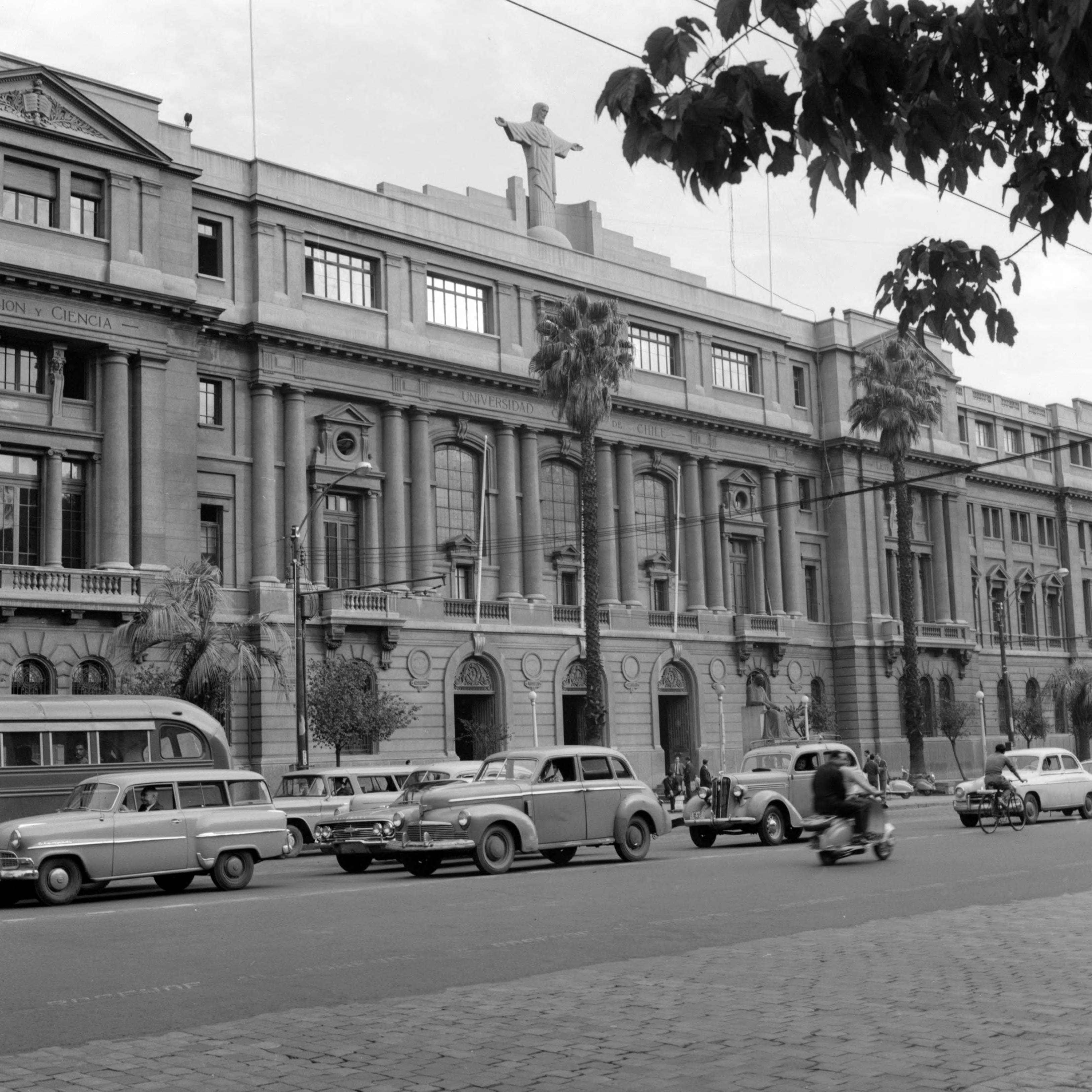 Pontificia Universidad Católica de Chile ca. 1960