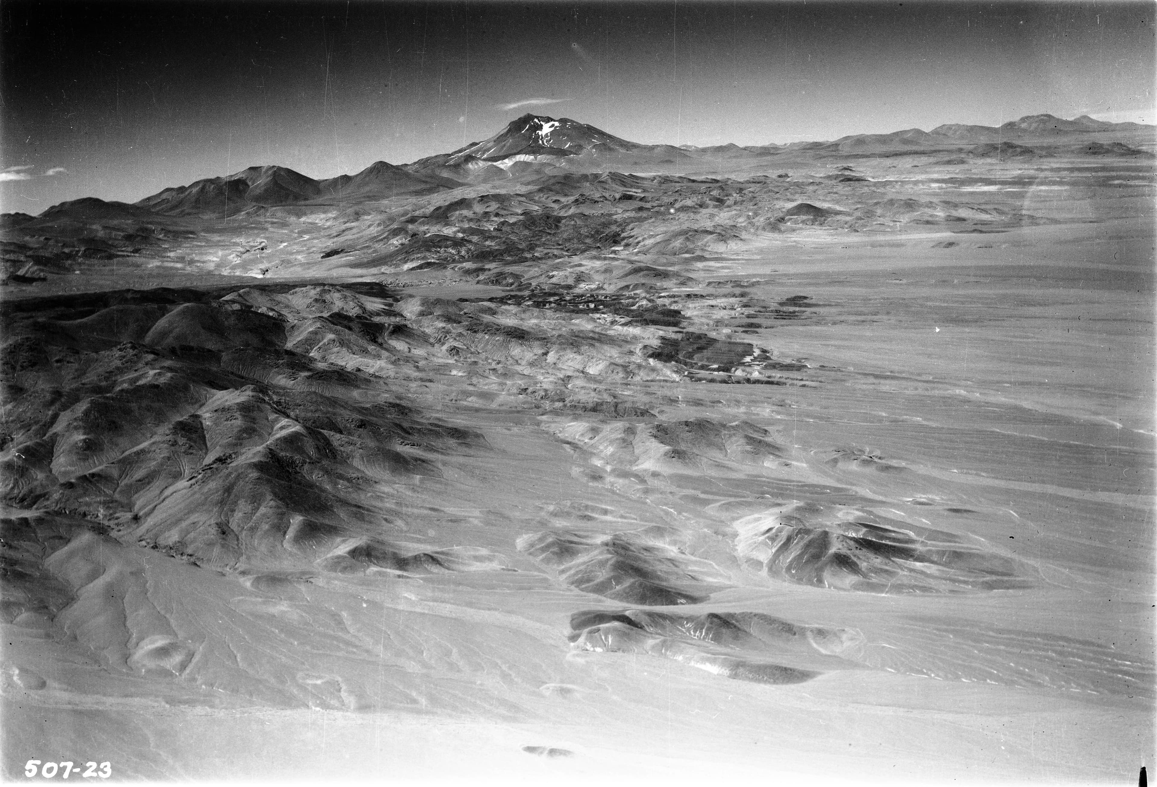 Vista aérea del Parque Nacional Llullaillaco 1937.