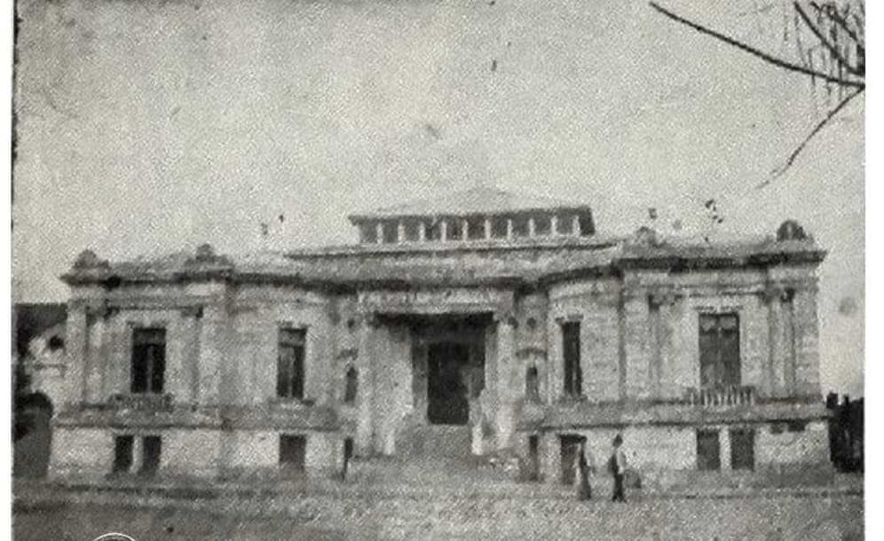 Edificio neoclásico en Cauquenes, 1918