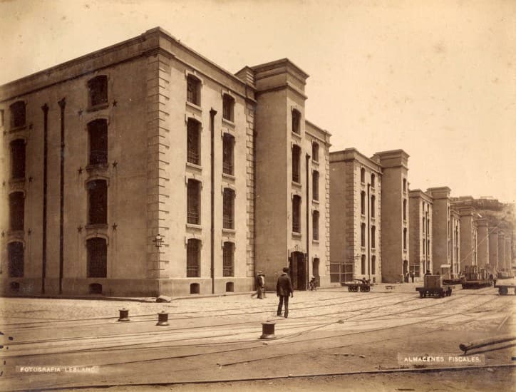 Almacenes Fiscales de Valparaíso en 1888
