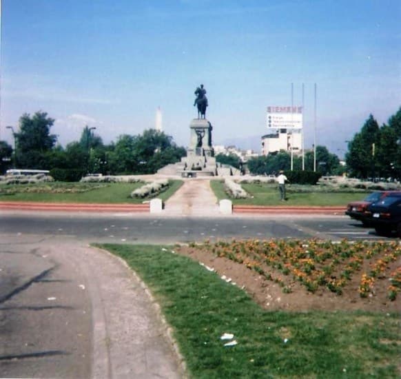 Plaza Baquedano, 1993
