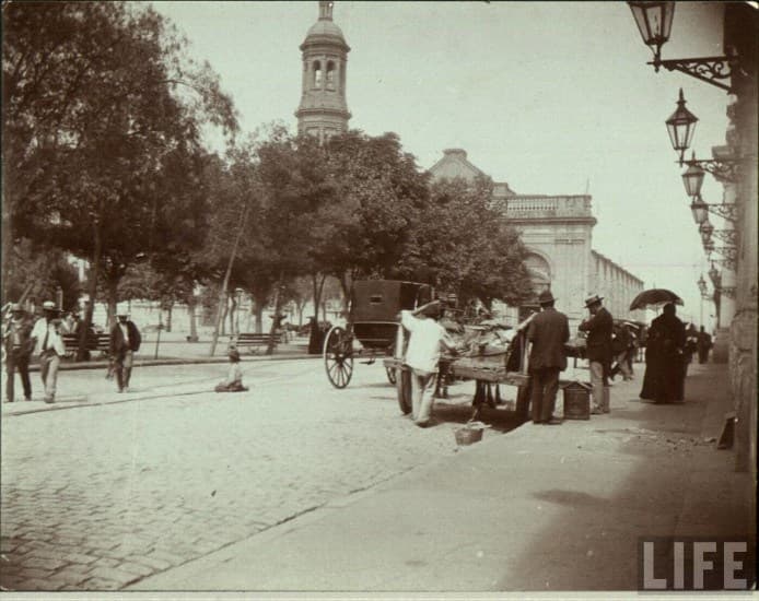 Plaza de Armas de Santiago 1900
