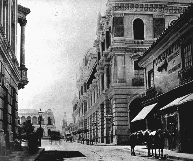 Plaza de Armas de Santiago en 1875