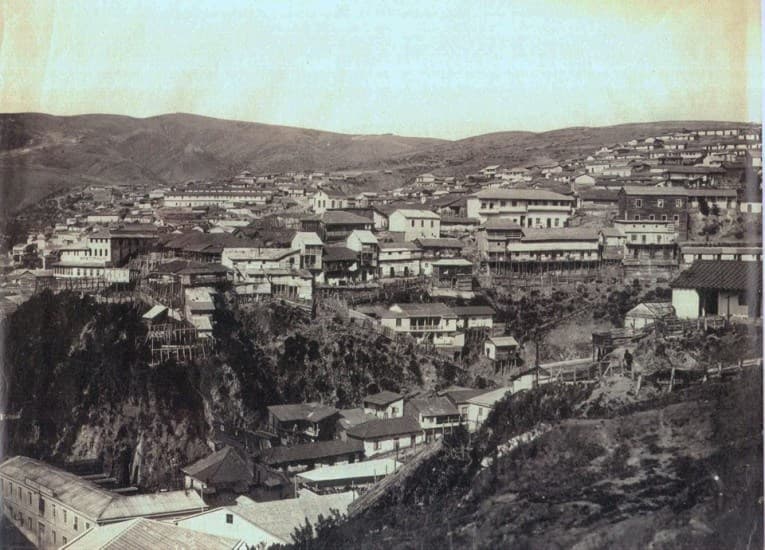 Vista cerros de Valparaiso 1864