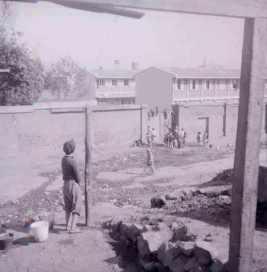 Casas en las cercanías del Zanjón de la Aguada, 1954