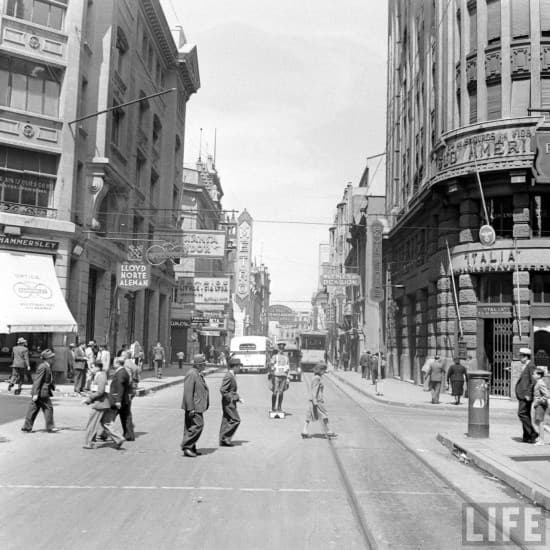 Esquina de Banderas con Agustinas en 1941