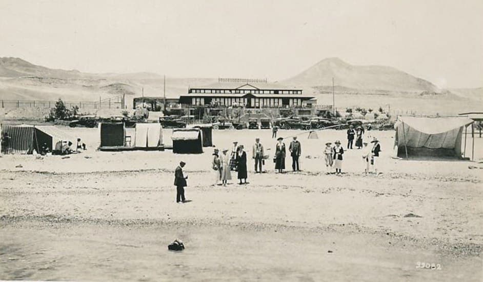 Automóvil Club de Antofagasta a fines de los años ’20s.