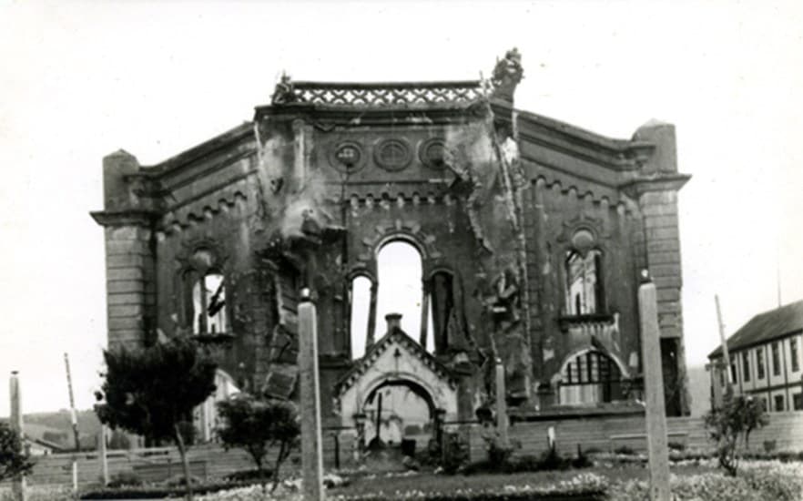 Demolición de la fachada de la Catedral de Ancud, 1961