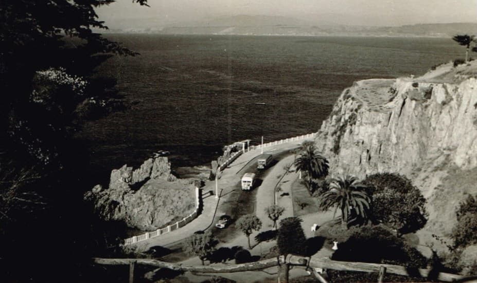Avenida Altamirano de Valparaíso, en 1955.